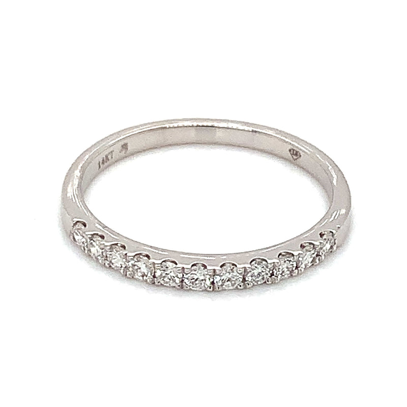 (LD) Banda con diamantes de laboratorio en oro blanco 14kt. - DGjoyeros