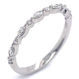 (LD) Banda con diamantes de laboratorio  en oro blanco 14kt. D-0.20CTS.