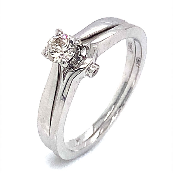 (MIA) Set de anillos con diamantes en oro blanco 18k - DGjoyeros