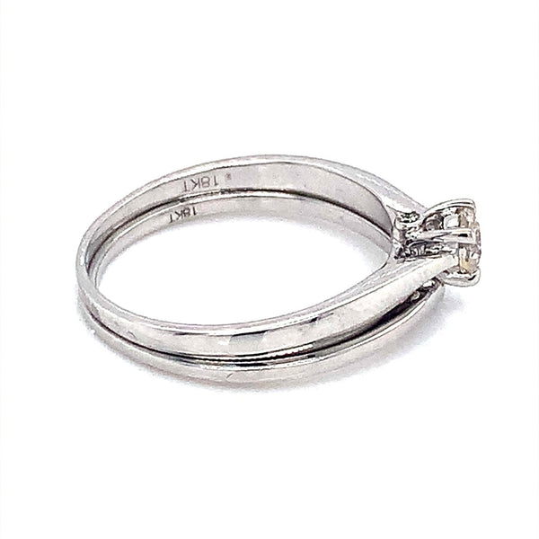 (MIA) Set de anillos con diamantes en oro blanco 18k - DGjoyeros