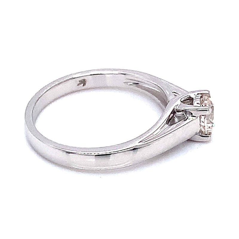(SOFIA) Anillo con diamante en oro blanco 10kt. - DGjoyeros