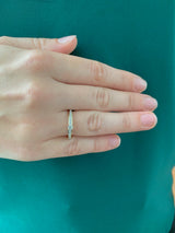 (SOFIA) Anillo con diamantes en oro amarillo 10k - DGjoyeros