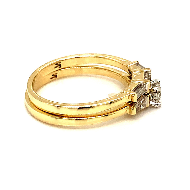 (SOFIA) Set de anillos con diamantes en oro amarillo 10Kt. - DGjoyeros