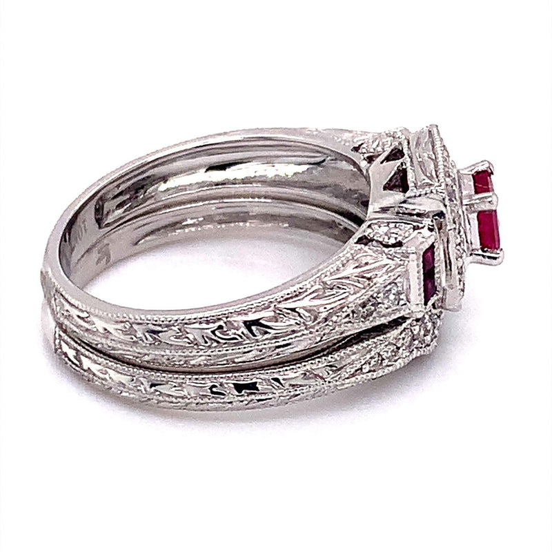 (SOFIA) Set de anillos con rubí y diamantes en oro blanco 10Kt. - DGjoyeros