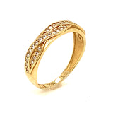 Anillo con circones en oro amarillo 10kt.