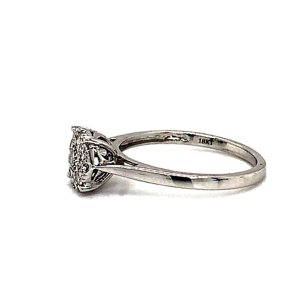 (MIA) Anillo con diamantes en oro blanco 18kt.