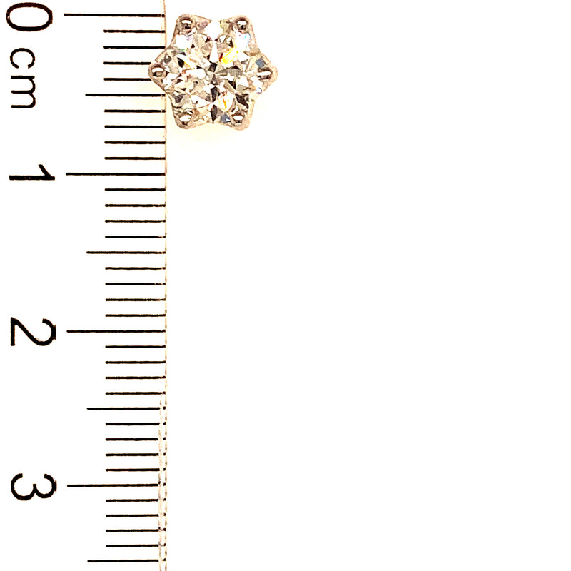 (LD) Aretes con diamantes de laboratorio en oro amarillo 14kt.