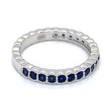 Anillo de Zafiros en oro blanco 14k.