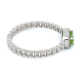 Anillo de Peridoto con diamantes en oro blanco 14k.