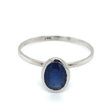 Anillo de zafiro en oro blanco 14k
