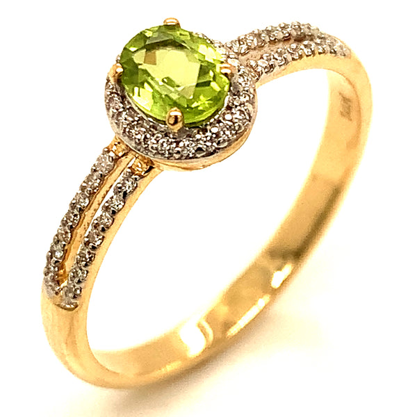 Anillo de Peridoto con diamantes en oro amarillo 14k.