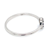 Anillo de zafiros en oro blanco 14k