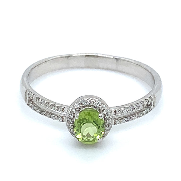 Anillo de Peridoto con diamantes en oro blanco 14k.