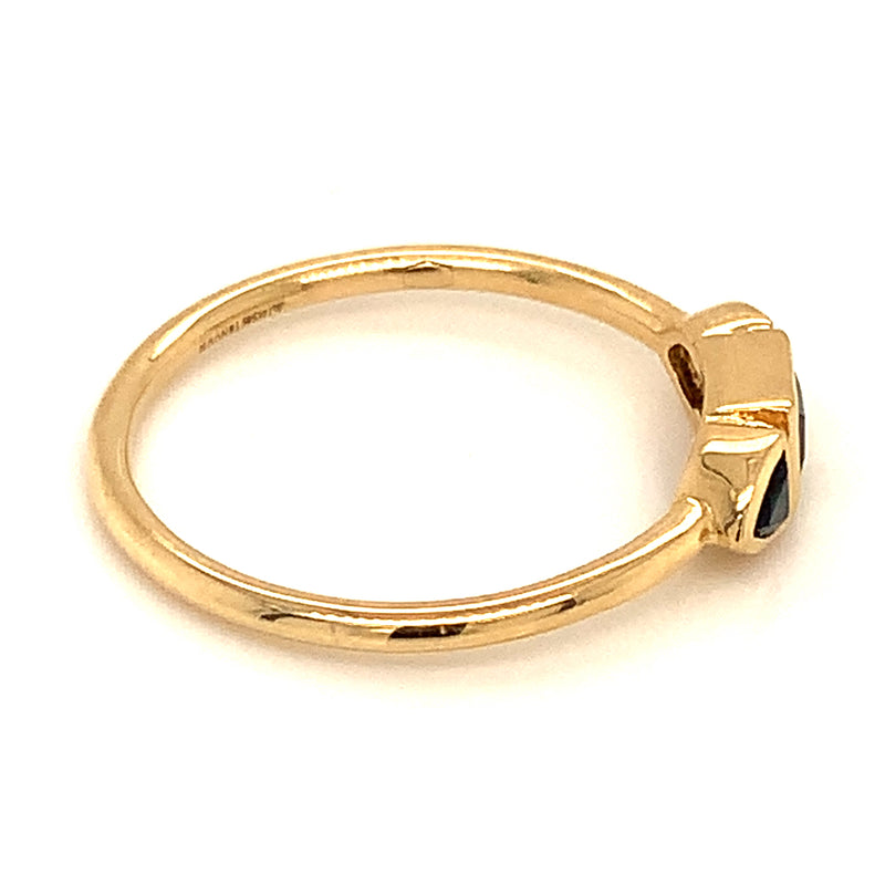 Anillo de Zafiros con diamantes en oro amarillo 14k.