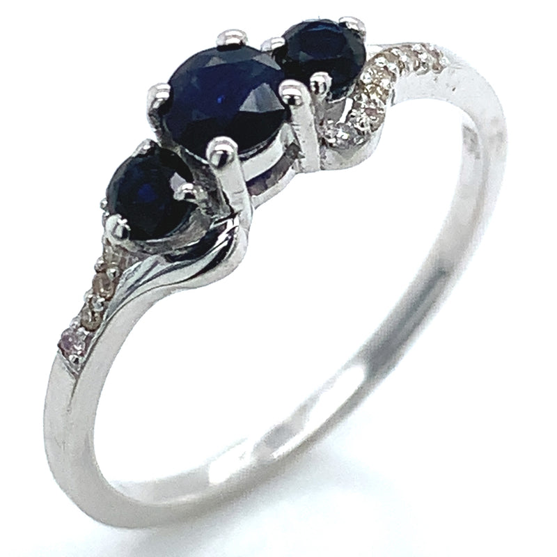 Anillo con zafiros y diamantes en plata 925