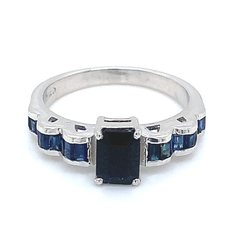 Anillo con zafiros en plata 925