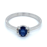 Anillo con zafiro y diamantes en plata 925