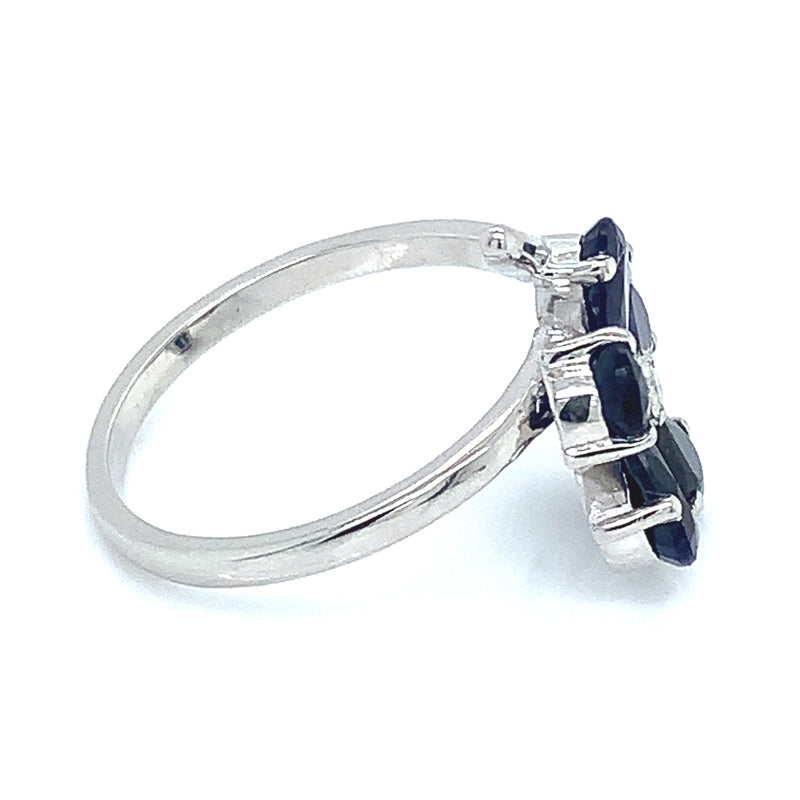 Anillo con zafiros y diamantes en plata 925