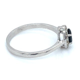 Anillo con zafiro y diamantes en plata 925