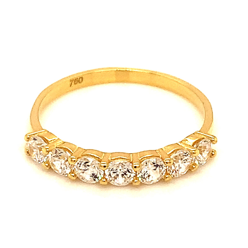 Anillo con circones en oro amarillo 18kt.