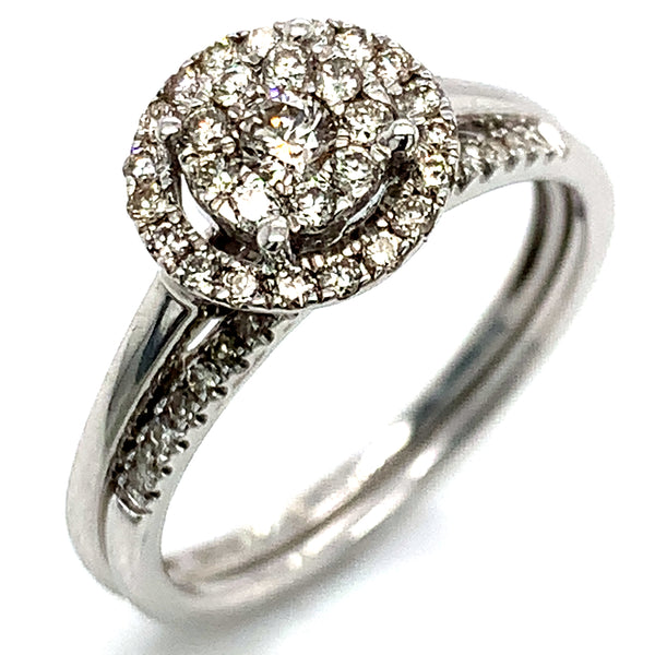 (SOFIA) Set de anillos con diamantes en oro blanco 10kt.