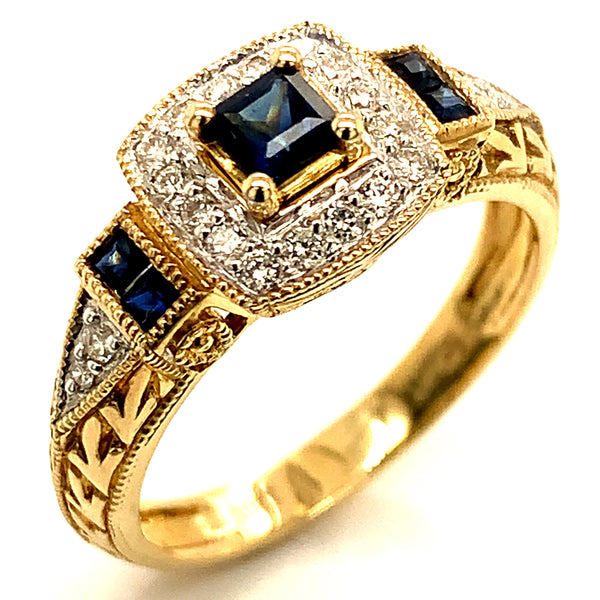 Anillo de zafiros con diamantes en oro amarillo 10kt.