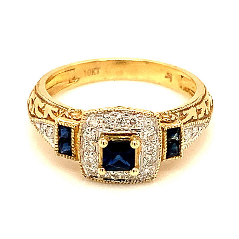 Anillo de zafiros con diamantes en oro amarillo 10kt.
