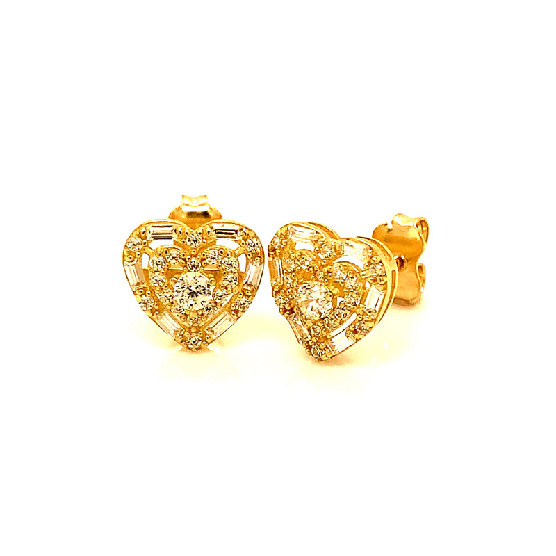 Aretes (corazón) con circones en oro amarillo 10kt.
