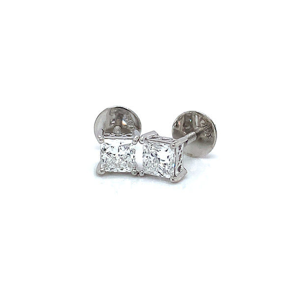 (LD) Aretes con diamantes de laboratorio en oro blanco 14kt.