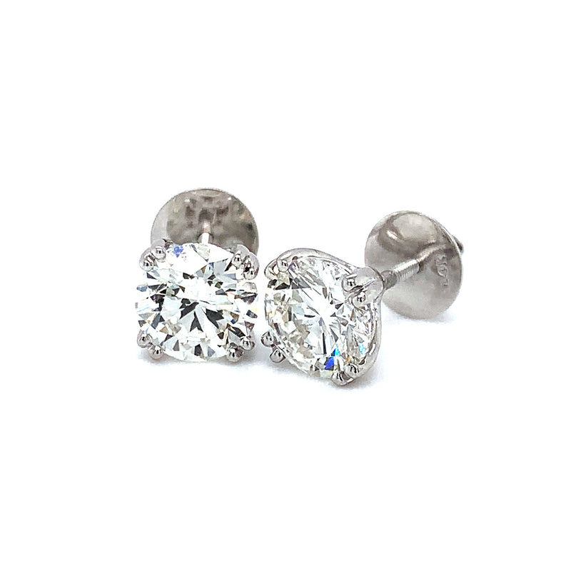 (LD) Aretes con diamantes de laboratorio en oro blanco 14kt.