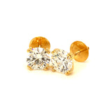 (LD) Aretes con diamantes de laboratorio en oro amarillo 14kt.