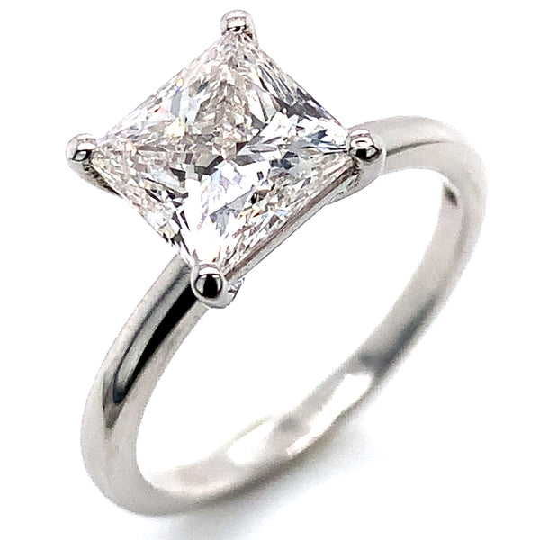 (LD) Anillo con diamante de laboratorio en oro blanco 14kt. D-2.00Cts.