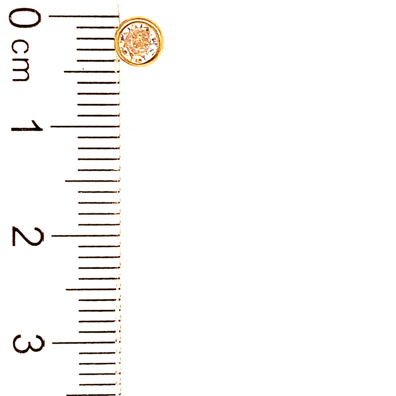 Aretes para bebés con circones en oro amarillo 18kt.