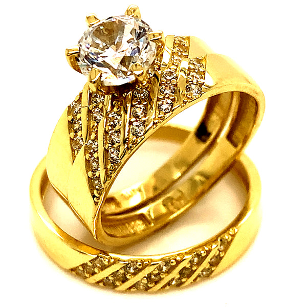 Trío de anillos con circones en oro amarillo 10kt.