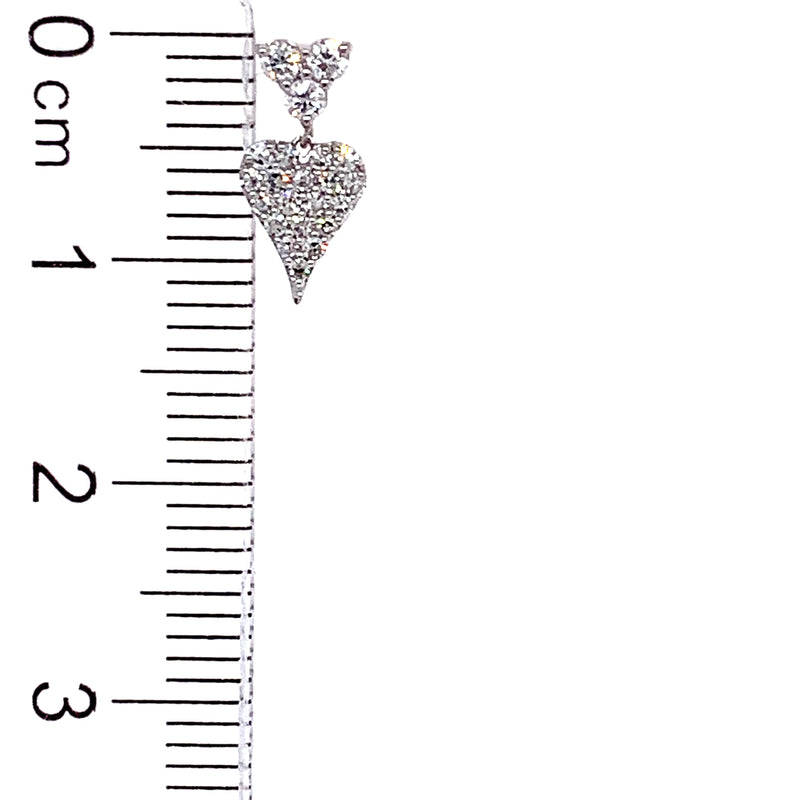 (LD) Aretes (corazón) con diamantes de laboratorio en oro blanco 10kt. D-0.33Cts.