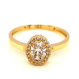 Anillo con circones en oro amarillo 10kt.