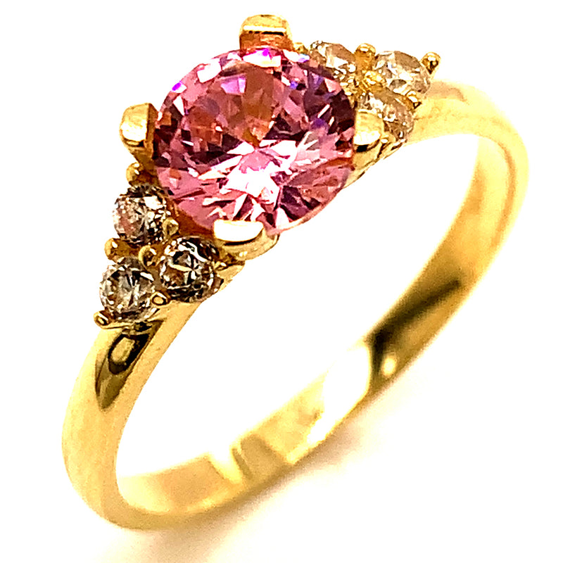 Anillo con circones en oro amarillo 10kt.