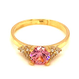 Anillo con circones en oro amarillo 10kt.