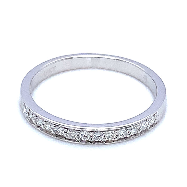 (SOFIA) Banda con diamantes en oro blanco 10k