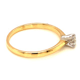 (SOFIA) Anillo con diamantes en oro amarillo 10k