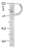 Huggies con circones en oro blanco 18k