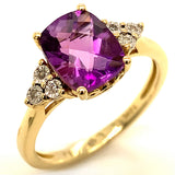 Anillo de amatista en oro amarillo 10kt.