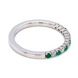 Anillo de esmeralda en oro blanco 14kt.