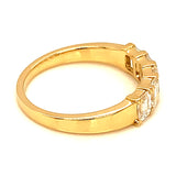 (LD) Banda con diamantes de laboratorio en oro amarillo 14k. D-1.20Cts.