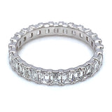 (LD) Banda con diamantes de laboratorio en oro blanco 14k. D-2.36Cts.