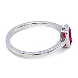 Anillo de rubí en oro blanco 14kt.