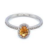 Anillo de citrino con diamantes en oro blanco 14kt.