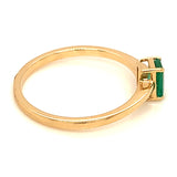 Anillo de esmeralda en oro amarillo 14kt.