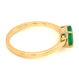 Anillo de esmeralda en oro amarillo 14kt.