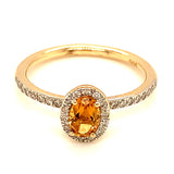 Anillo de citrino con diamantes en oro amarillo 14kt.